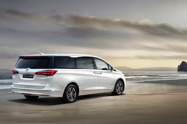 郴州租車包車7座高端商務車別克GL8-廣汽傳奇M8